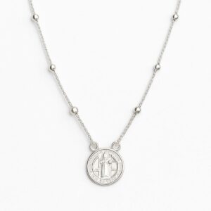 Colar bolinhas com a medalha são bento