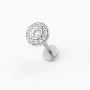 Piercing redondo cravejado com zircônias